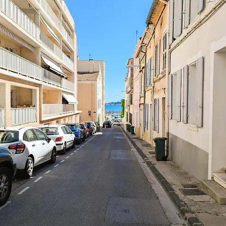 à 50 M De La Au Mourillon Toulon