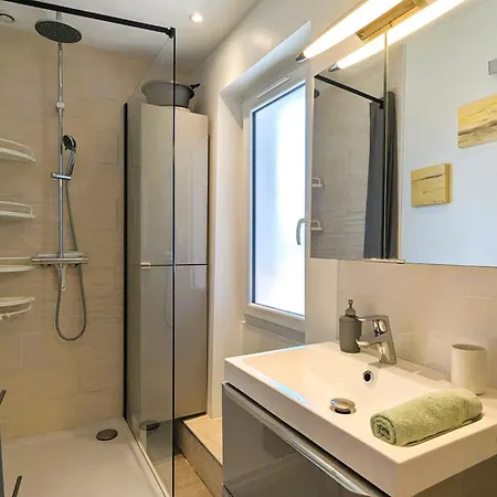 Appartement à 50 M De La Au Mourillon